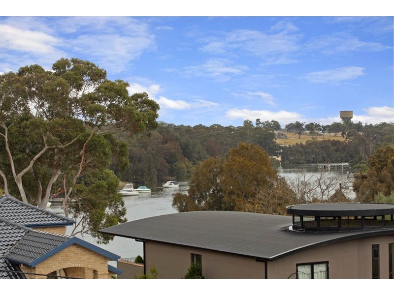 14 Burbank Avenue, East Hills NSW 2213