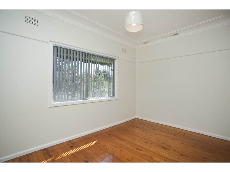 143 Arab Road, Padstow NSW 2211