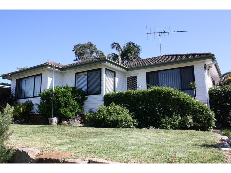 13 Somme Crescent, Milperra NSW 2214
