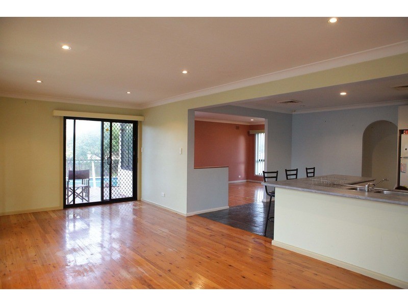 13 Somme Crescent, Milperra NSW 2214
