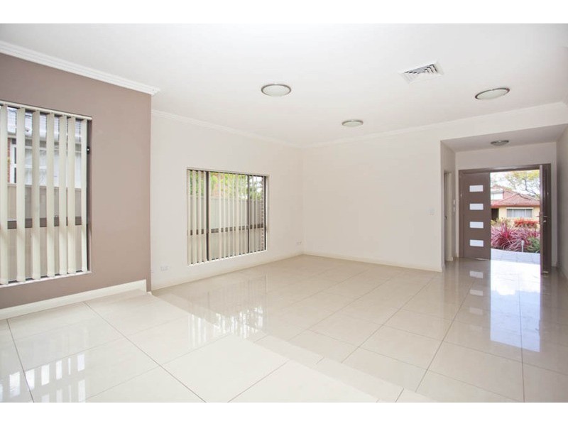 12 Mackinnon Avenue, Padstow NSW 2211