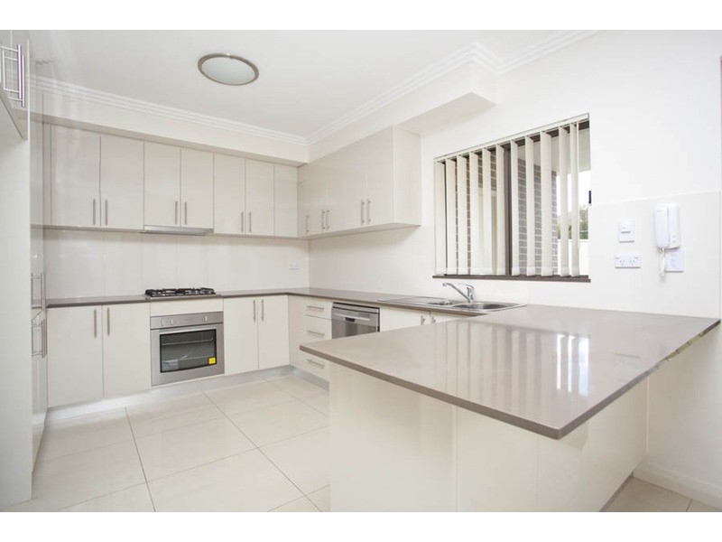 12 Mackinnon Avenue, Padstow NSW 2211