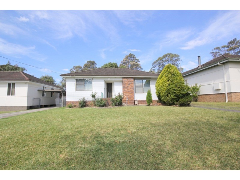 5 Tyalgum Avenue, Panania NSW 2213