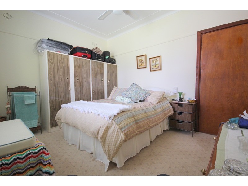 5 Tyalgum Avenue, Panania NSW 2213