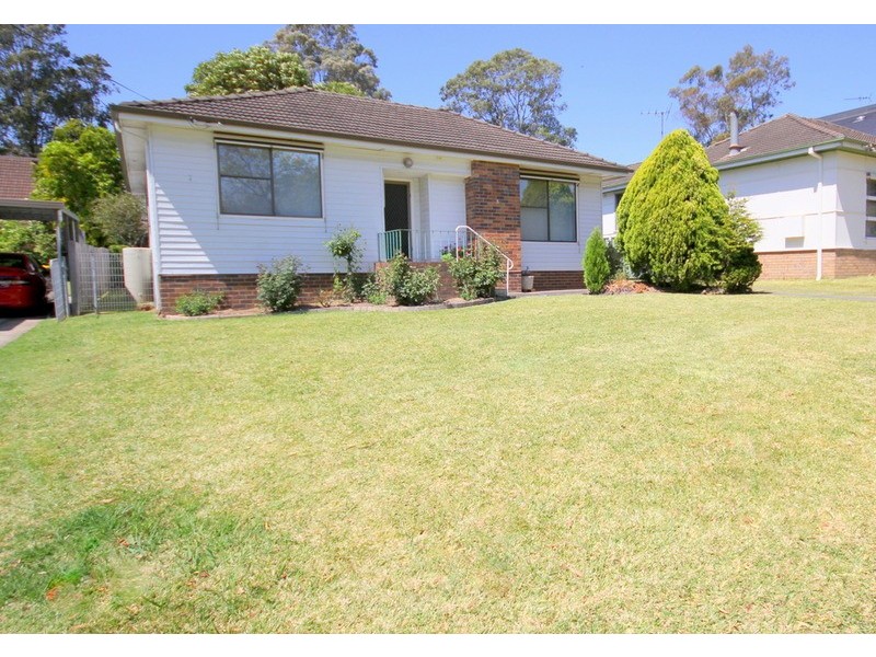 5 Tyalgum Avenue, Panania NSW 2213