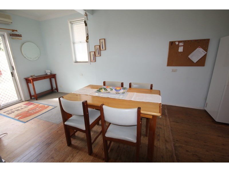 7 Tyalgum Avenue, Panania NSW 2213