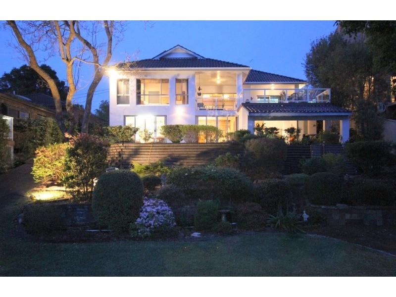 25 Burbank Avenue, East Hills NSW 2213