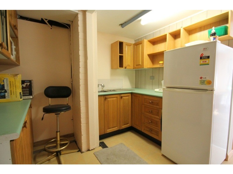 25 Burbank Avenue, East Hills NSW 2213