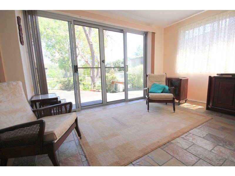 25 Burbank Avenue, East Hills NSW 2213