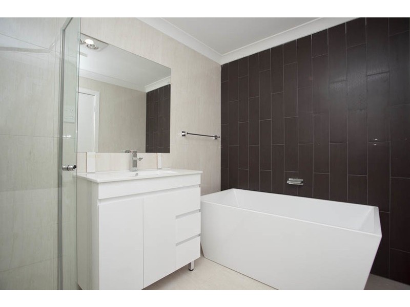 33 Carrington Street, Revesby NSW 2212