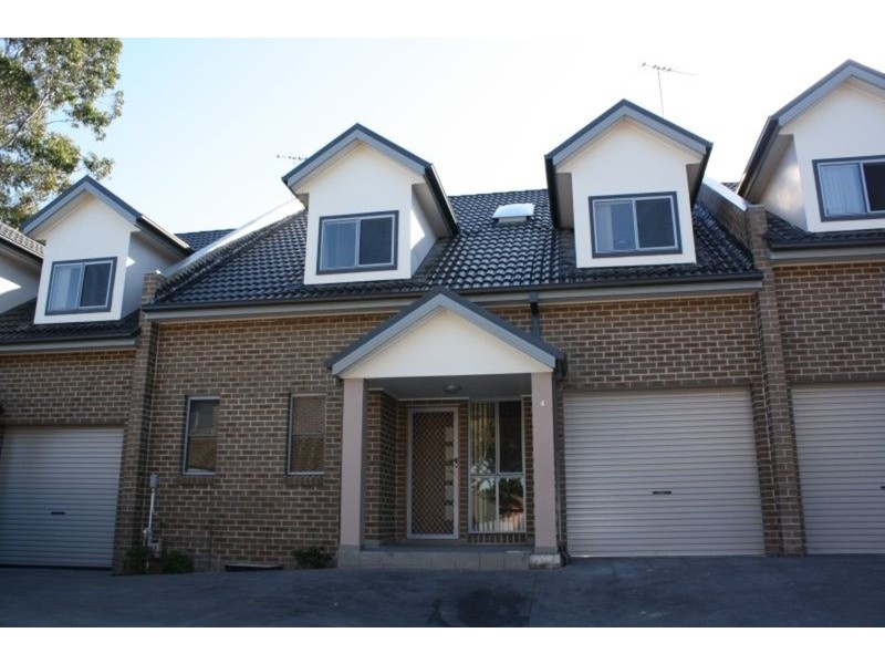 4/23-25 Montgomery Avenue, Revesby NSW 2212