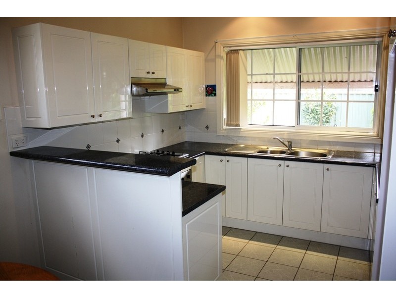 2/68 Iberia Street, Padstow NSW 2211