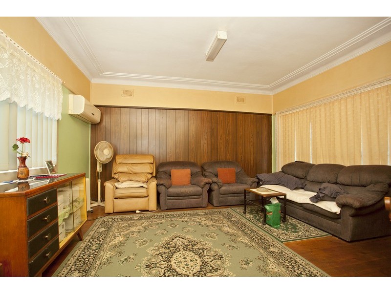 140 Davies Road, Padstow NSW 2211