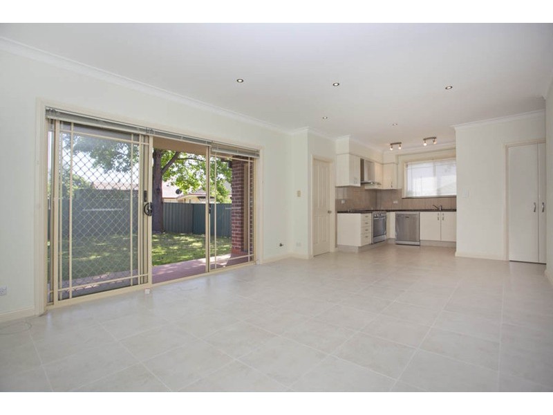 21A Blair  Avenue, East Hills NSW 2213