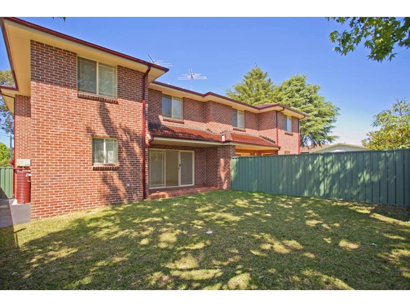 21A Blair  Avenue, East Hills NSW 2213
