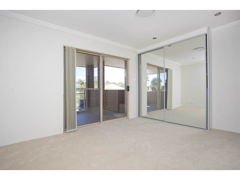 4a Truscott Avenue, Panania NSW 2213