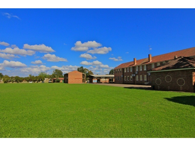 Flat/12 Woodburn Avenue, Panania NSW 2213