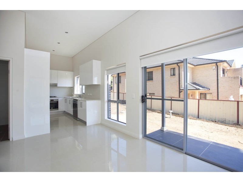 2A Prosser Avenue, Padstow NSW 2211