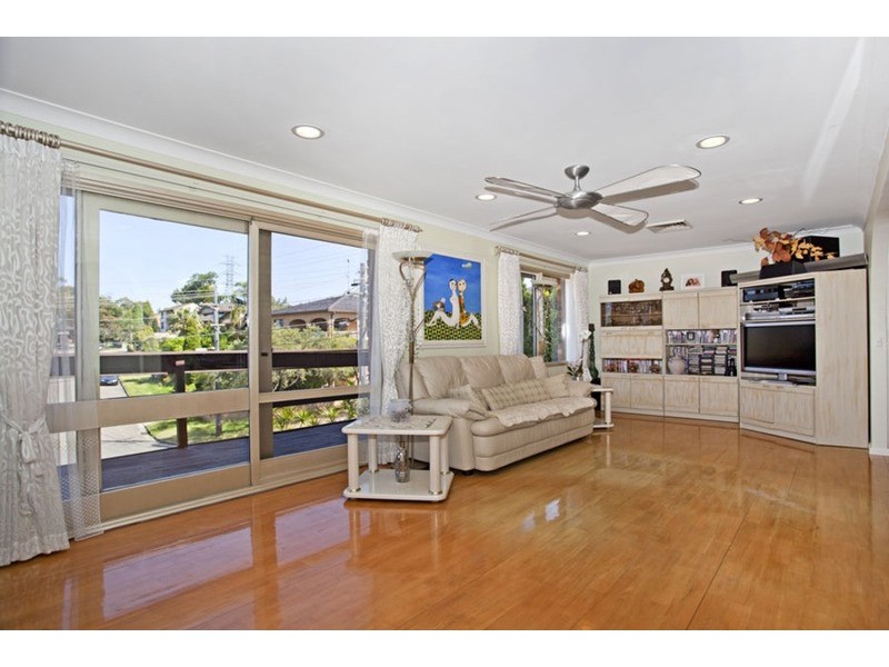 2 Weenamana  Place, Padstow NSW 2211