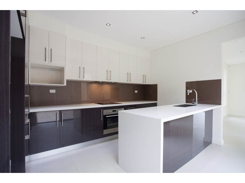 17A Parkview Avenue, Picnic Point NSW 2213