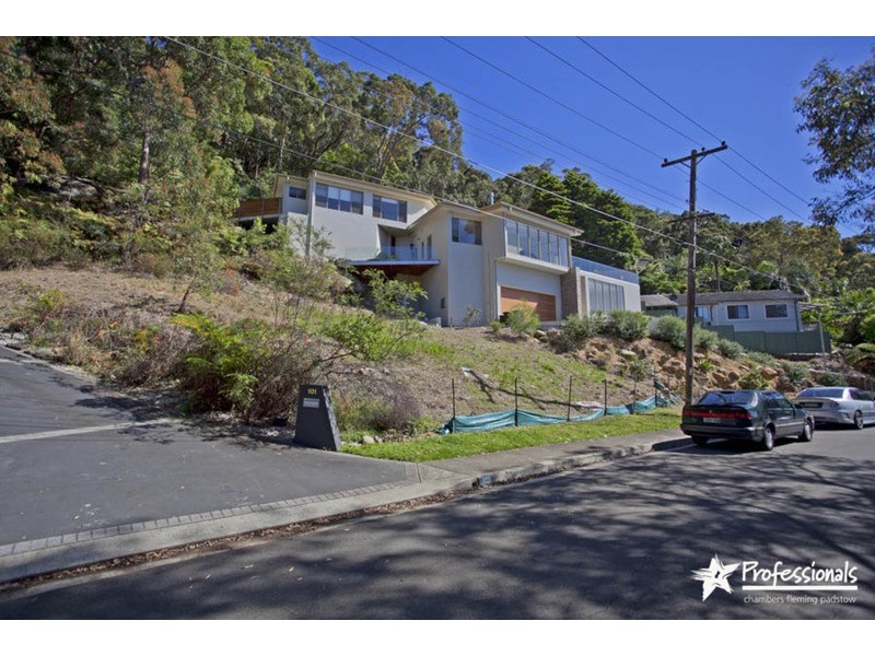 99 Prices Circuit, Woronora NSW 2232