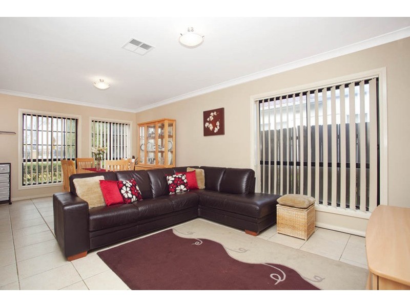 52 Kennedy Street, Picnic Point NSW 2213
