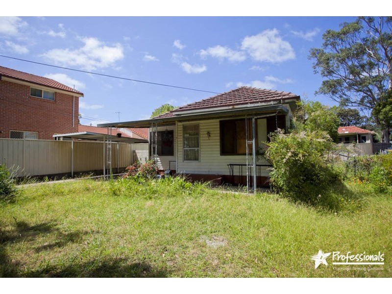 9 Truscott Street, Panania NSW 2213