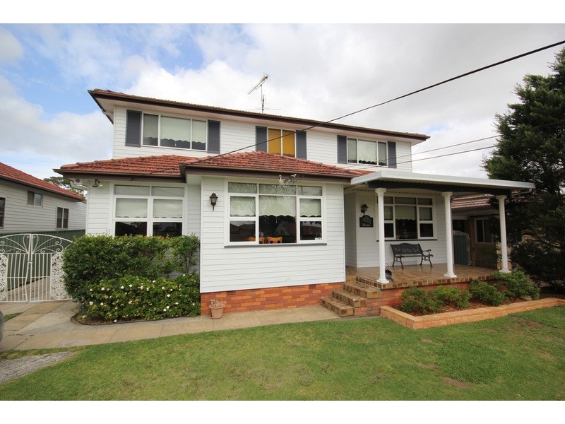 14 Nichols Avenue, Revesby NSW 2212