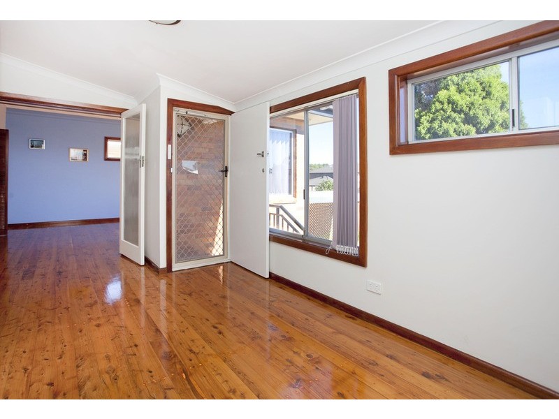 44 Picnic Point Road, Panania NSW 2213