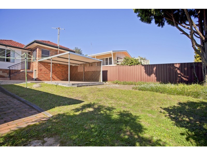 44 Picnic Point Road, Panania NSW 2213