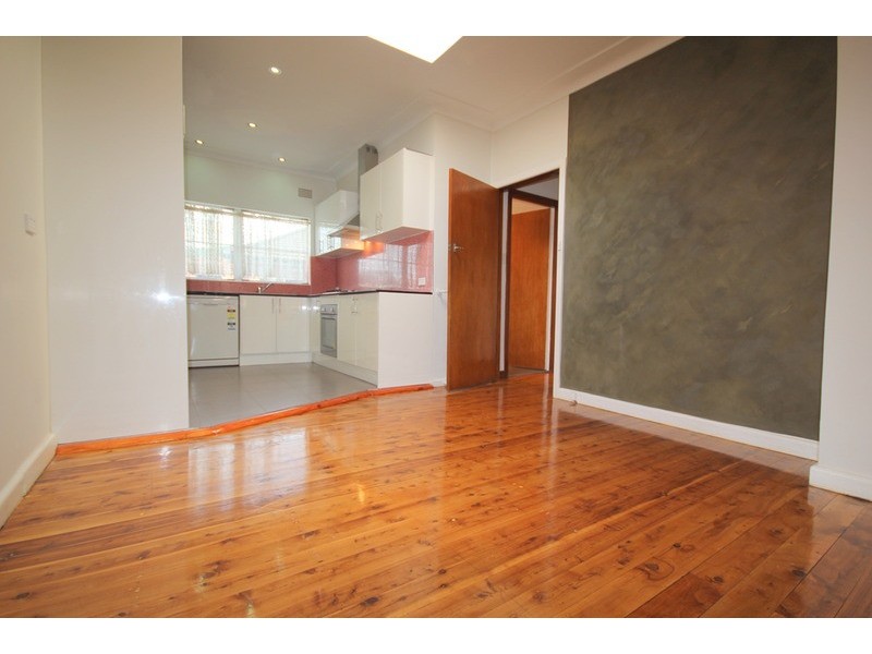 44 Picnic Point Road, Panania NSW 2213