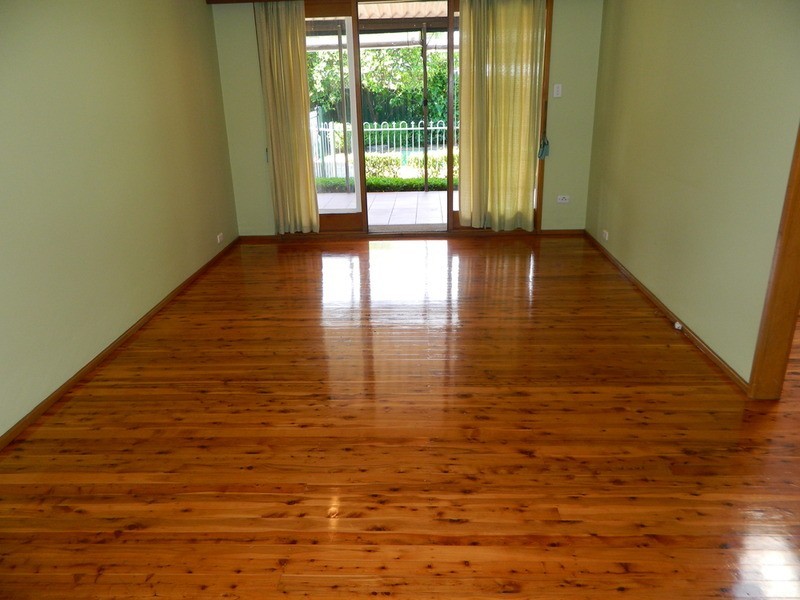 20 Lone Pine Avenue, Milperra NSW 2214