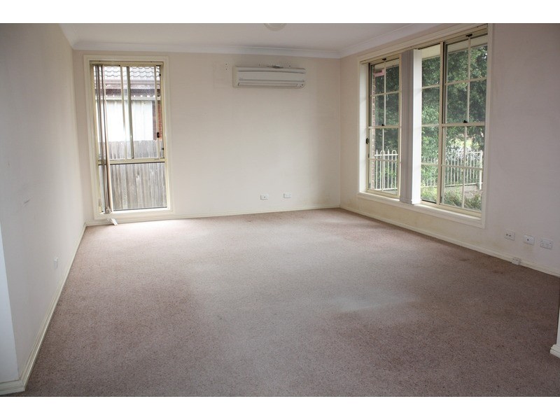 2/24 Rowland Street, Revesby NSW 2212