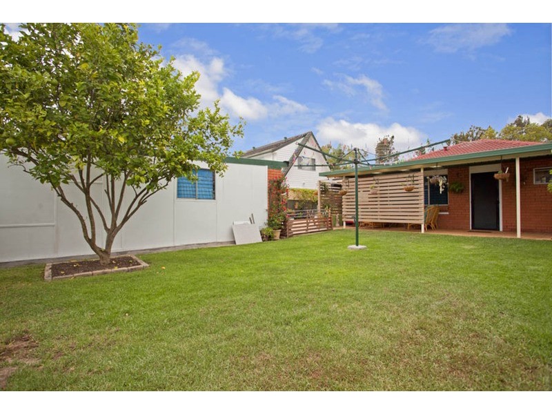 25 Ingram Avenue, Milperra NSW 2214