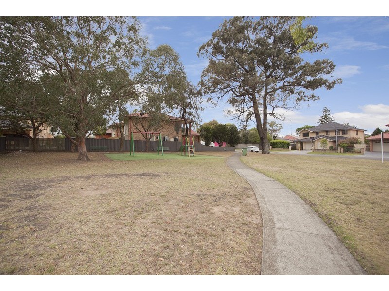 1 Presland Avenue, Revesby NSW 2212