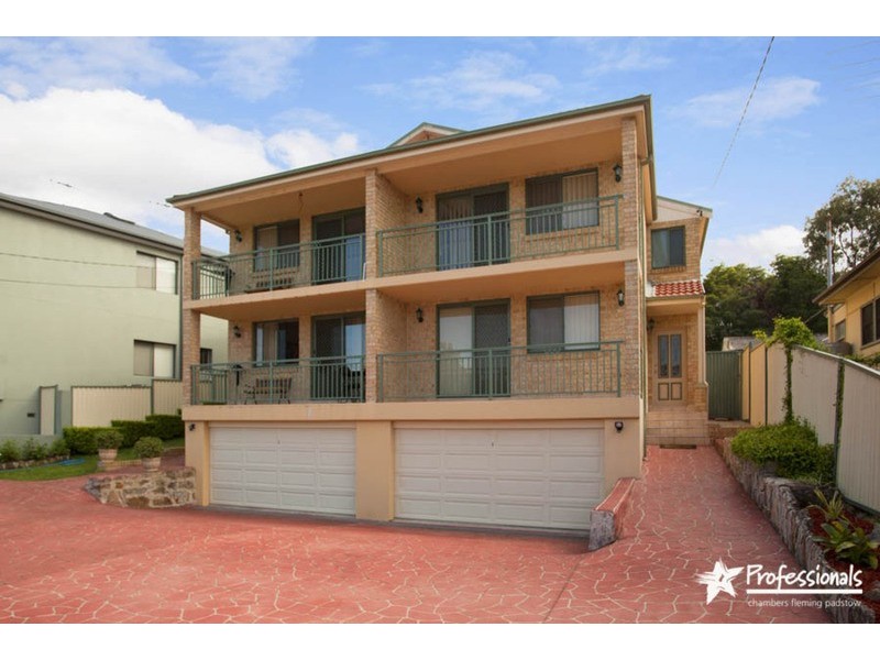 14 Fewtrell Avenue, Revesby Heights NSW 2212