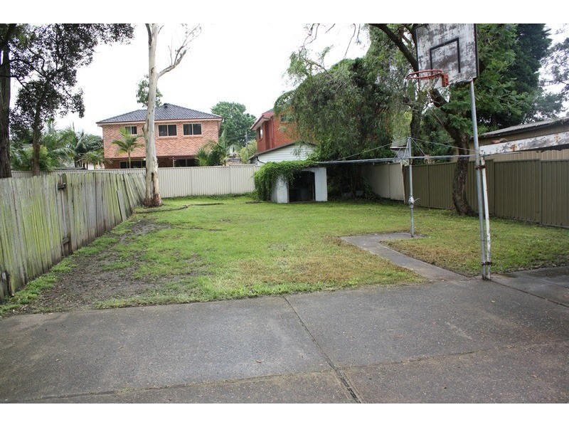 117 Faraday Road, Padstow NSW 2211