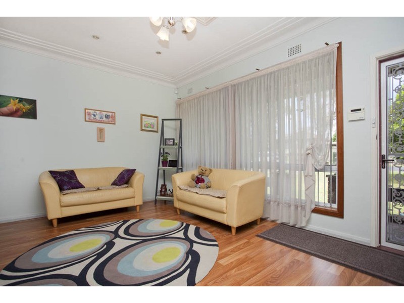 47 Alliance  Avenue, Revesby NSW 2212