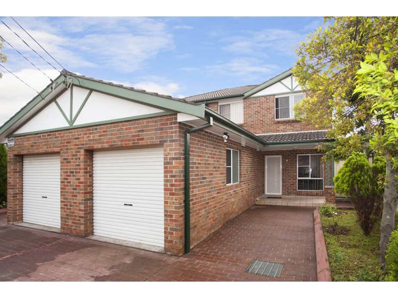 10 English Street, Revesby NSW 2212