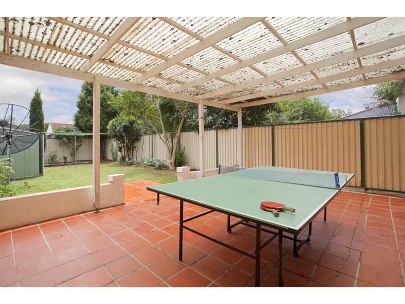 10 English Street, Revesby NSW 2212