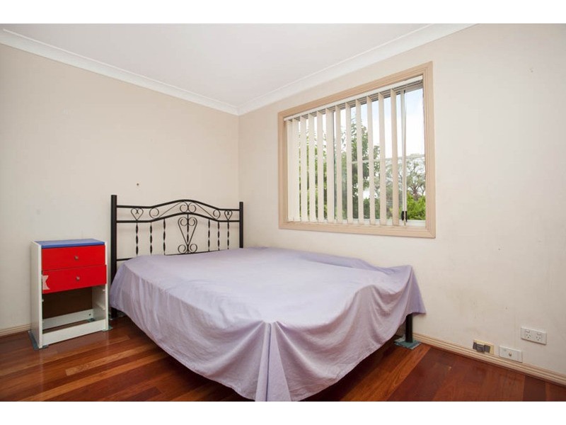 10 English Street, Revesby NSW 2212