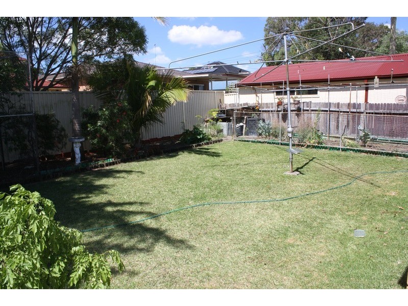 5 Denny Road, Picnic Point NSW 2213