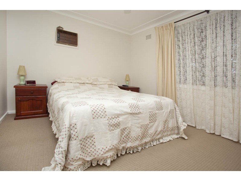 217 Davies Road, Padstow NSW 2211