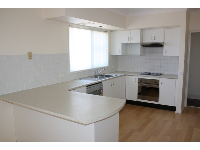 65 Burns Road, Picnic Point NSW 2213