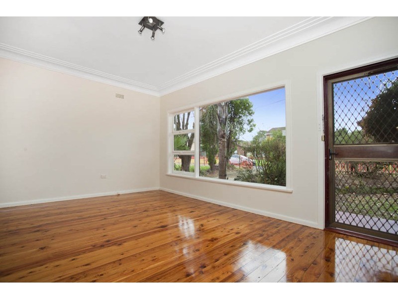 11 Moro Avenue, Padstow NSW 2211