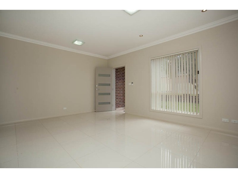 1A Rosebank Avenue, Panania NSW 2213