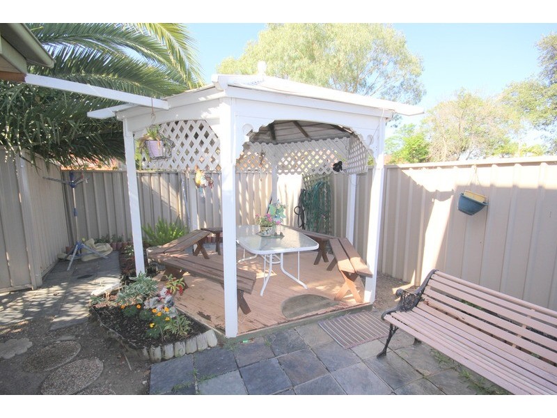 2 Lock Avenue, Padstow NSW 2211