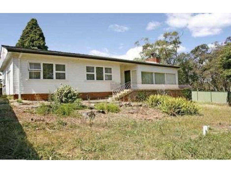 39 Doris Street, Picnic Point NSW 2213