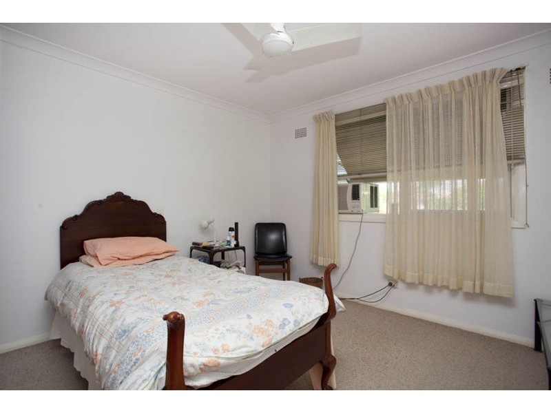 6 Windermere Crescent, Panania NSW 2213