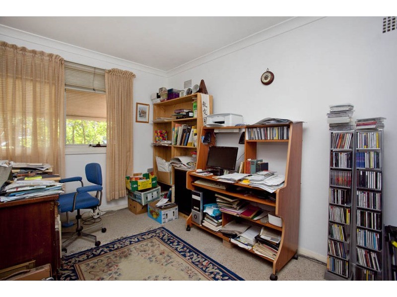 6 Windermere Crescent, Panania NSW 2213